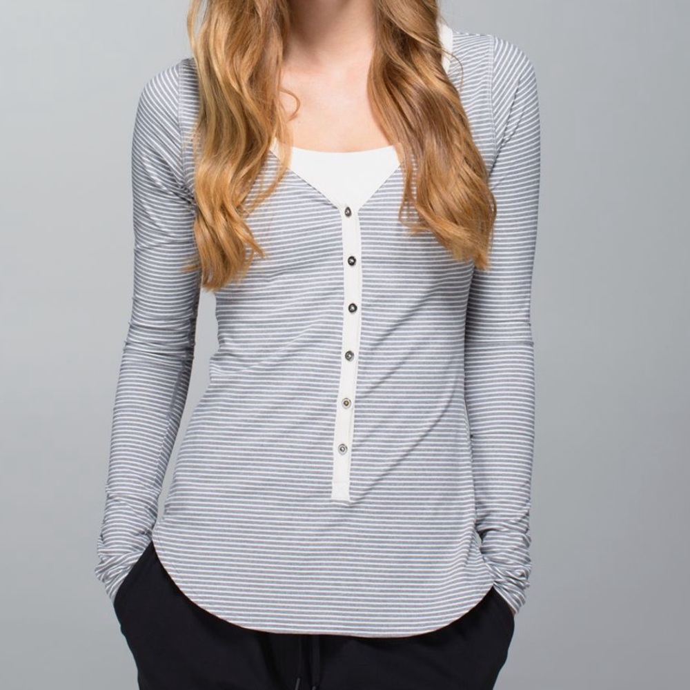 Lululemon Awesoma Henley